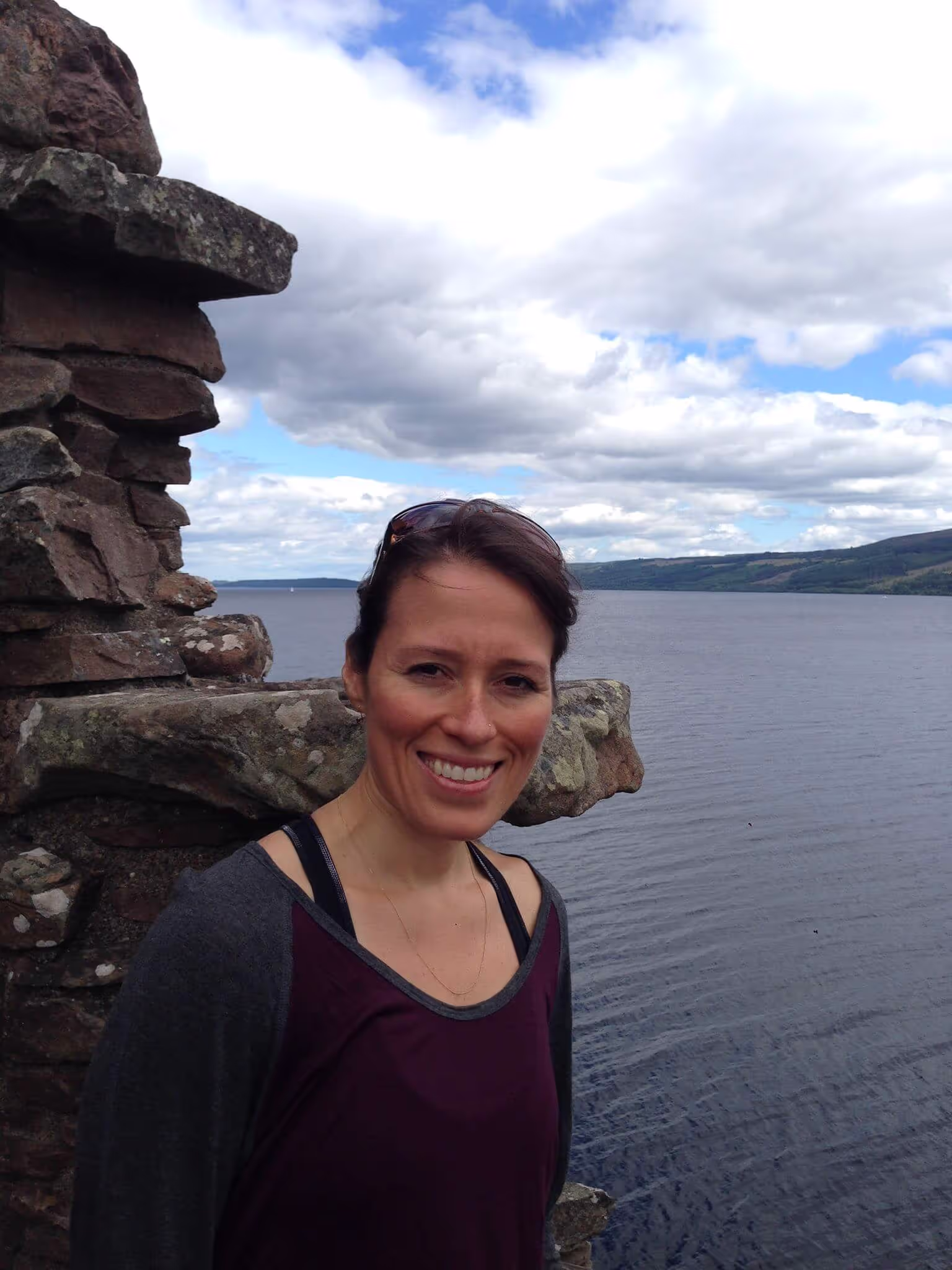 Melissa Gole by the ocean.